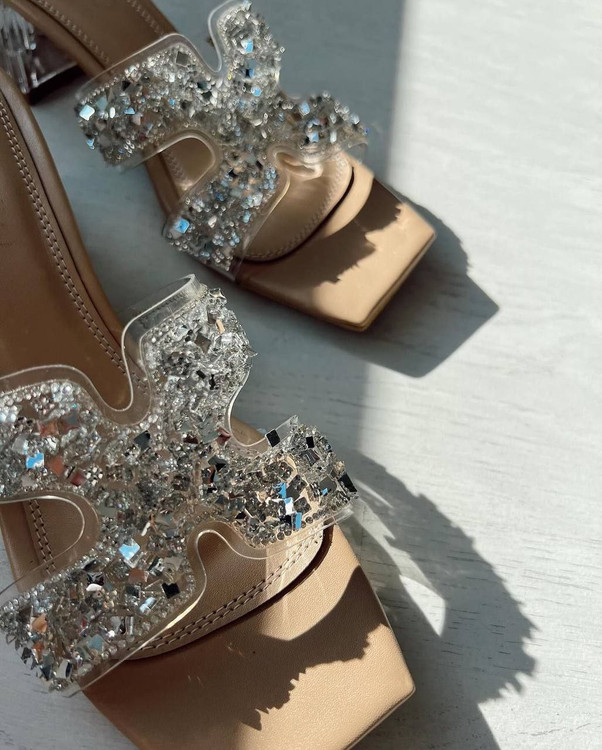 صندل پاشنه شیشهای