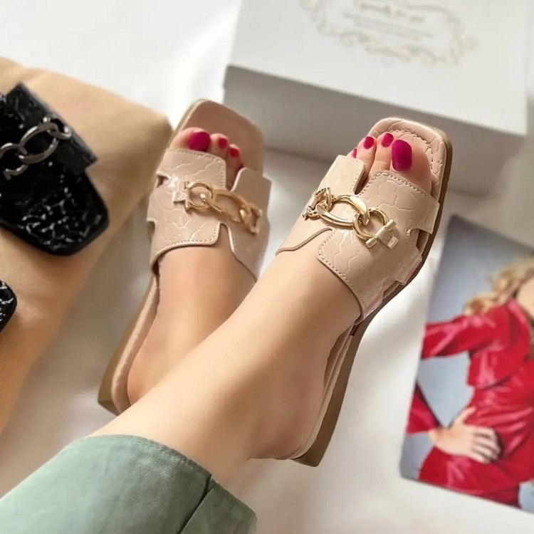 دمپایی مجلسی