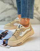 کتونی پیاده روی