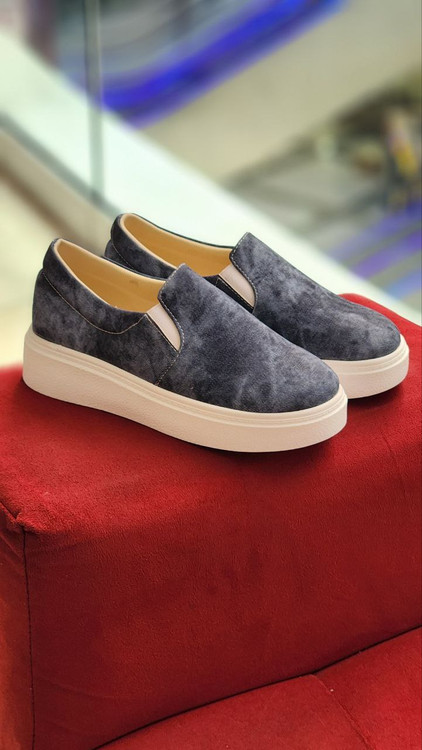 ونس لی تیره