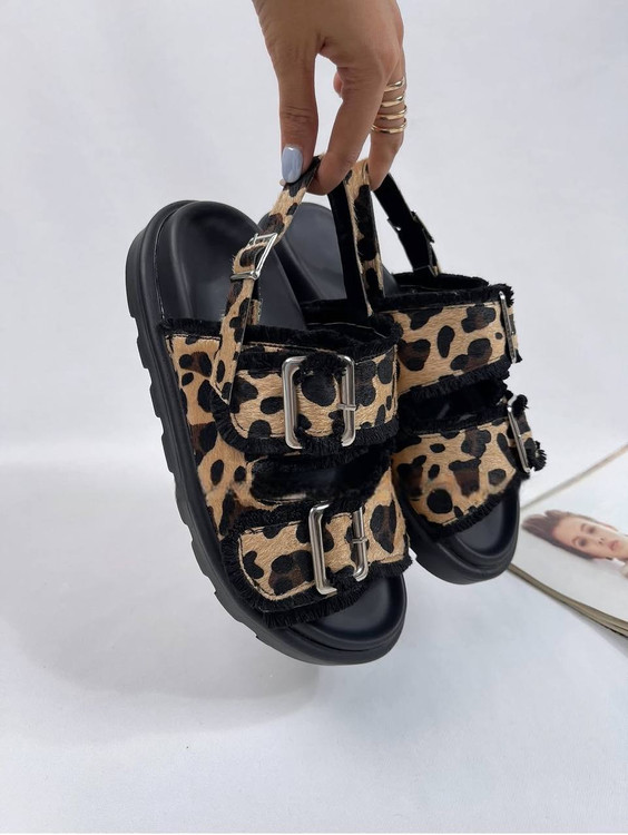 صندل شیک دخترونه