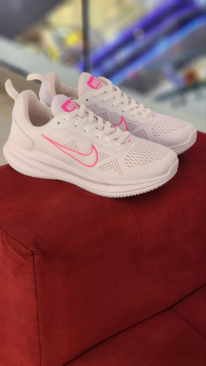 کتونی بافتی زنانه