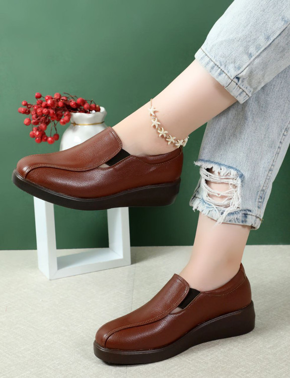 کفش عسلی دخترانه