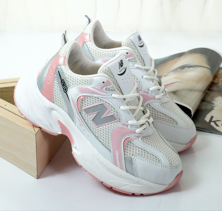 کتونی دخترونه