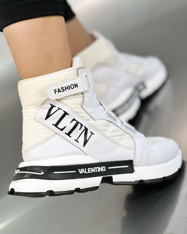 کتونی کاپشنی ضد آب