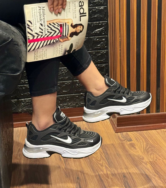 کتونی سبک و راحت