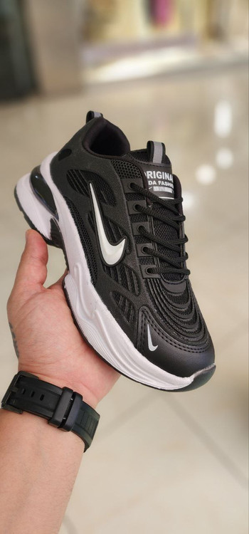 کتونی زنانه