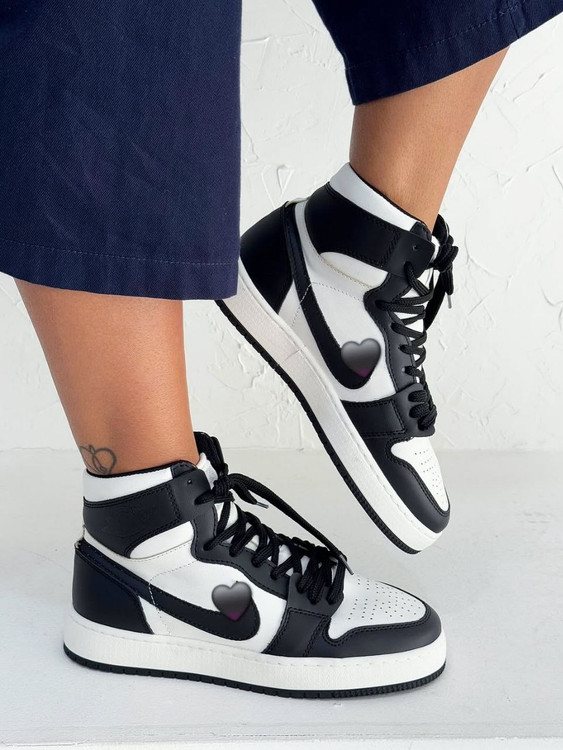 کتونی ورنی دخترانه