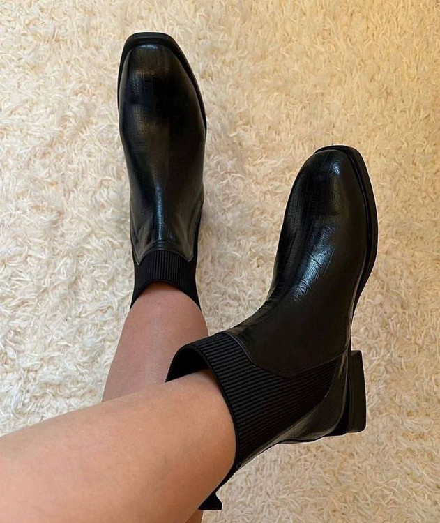 بوت دخترانه