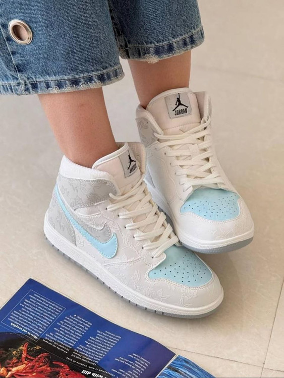 کتونی ساقدار