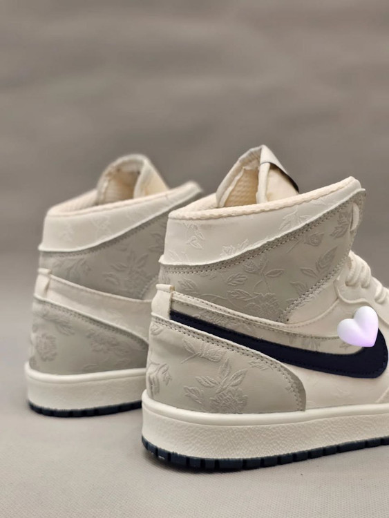 کتونی شیک و خوشپا