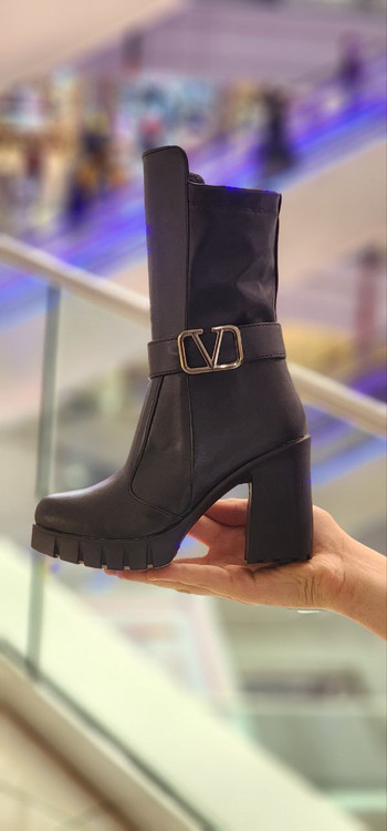 پوتین زنانه