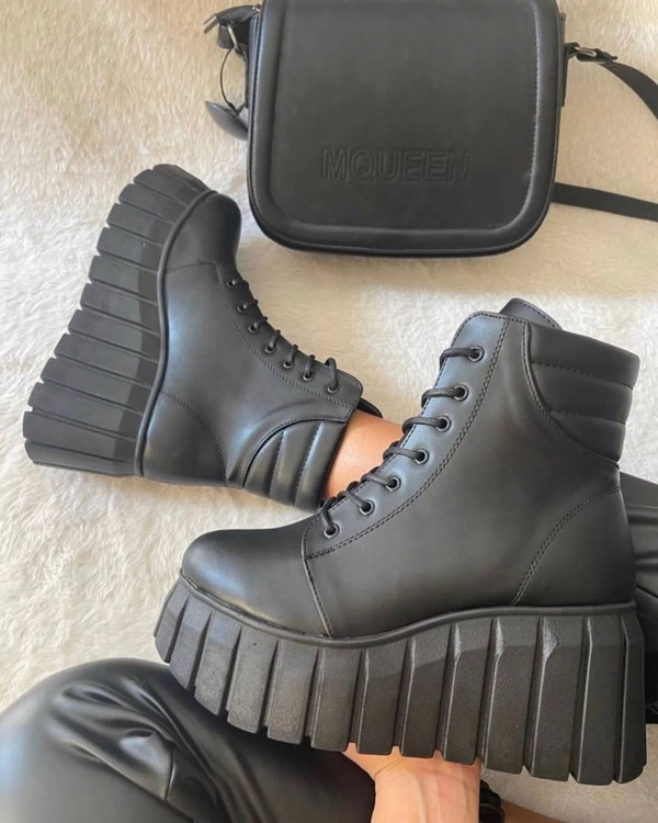 نیمبوت لژدار