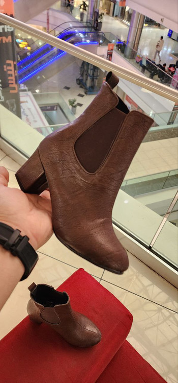 بوت پاشنهدار