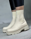 نیمبوت کرمی لژدار