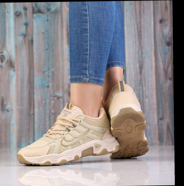 کتونی پیاده روی