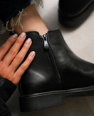 پوتین بغل زیپ