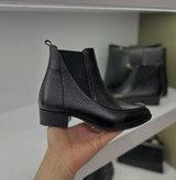 نیمبوت زنانه