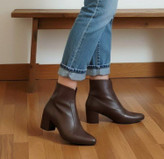 نیمبوت قیمت مناسب