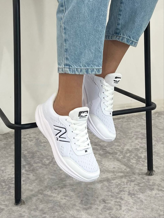 کتونی پیادهروی دخترانه