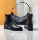 بوت دخترانه