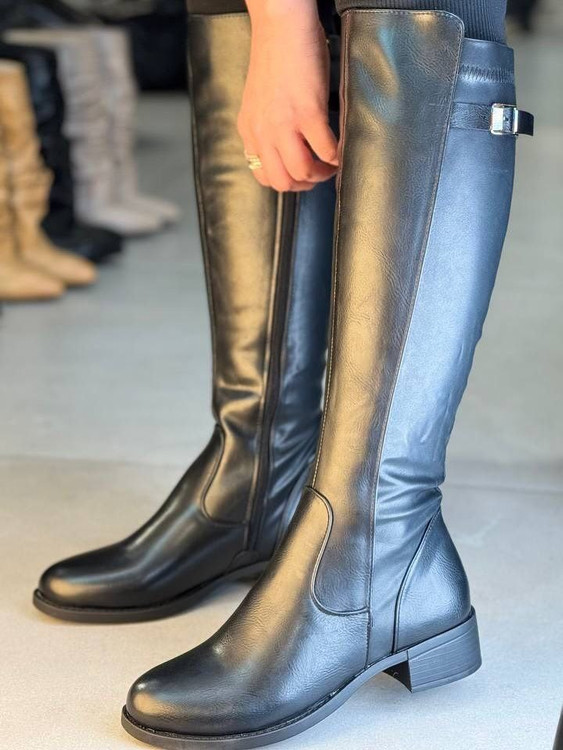 چکمه مناسب ساق پاهای تپل