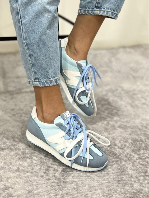 کتانی با بند دورنگ