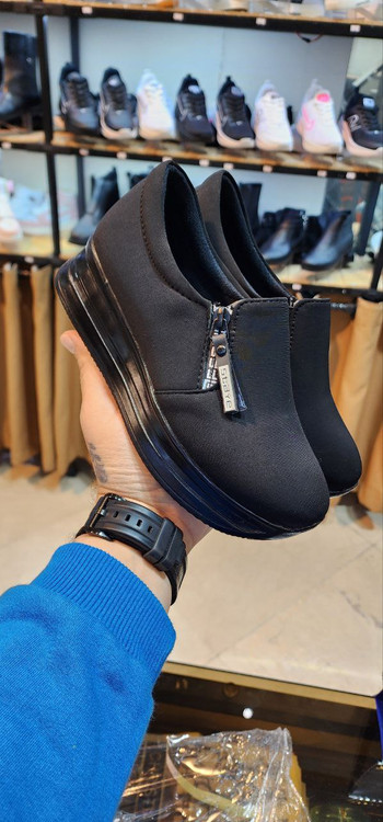 کفش شیک خوشپا