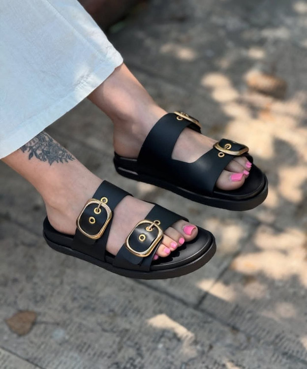 دمپایی_روفرشی