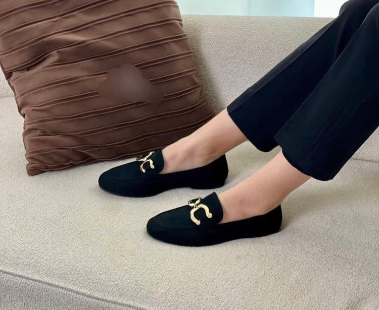 کالج تخت دخترانه